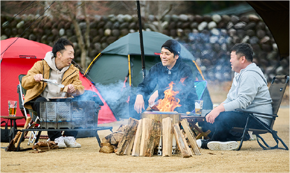 趣味を楽しむ人がたくさん